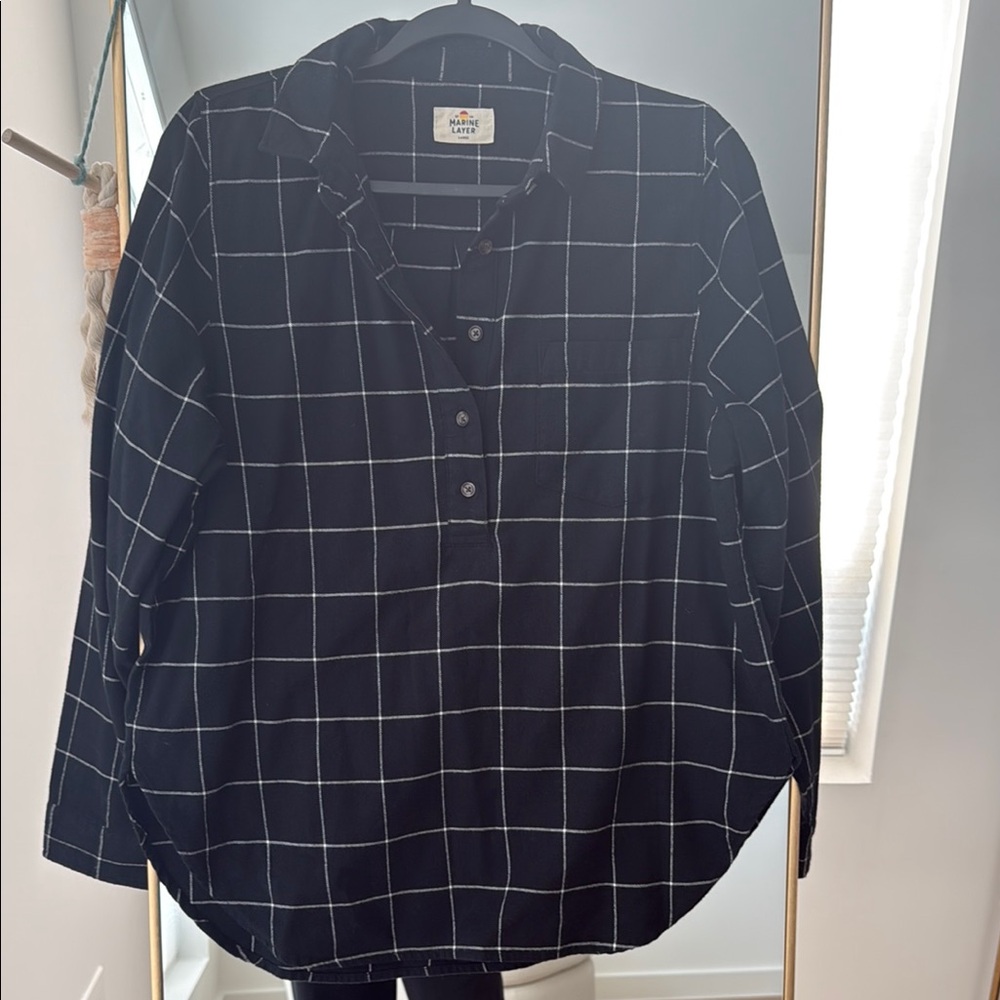 NWOT Marine Layer Black and White Popover Top